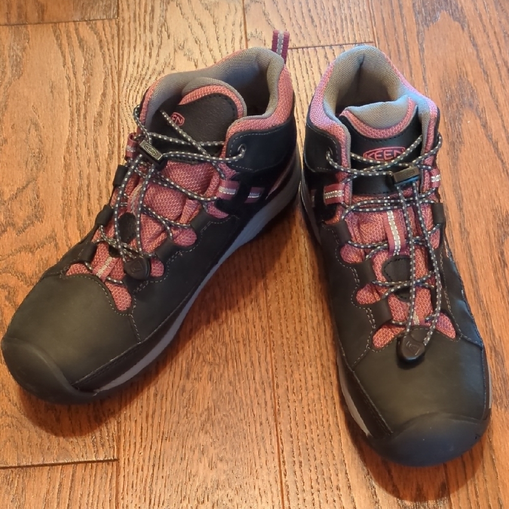 Keen Black and Pink Hiking Waterproof Boots